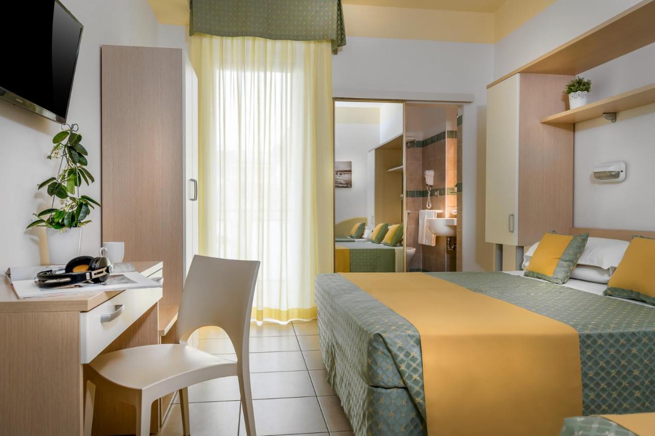 Hotel Principe Cattolica Exteriör bild